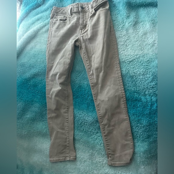 American Eagle 🦅 SKINNY Jeans KHAKI 26x28 - Picture 1 of 9